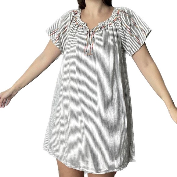 Knox Rose White Patterned Shift Dress - Picture 1 of 5